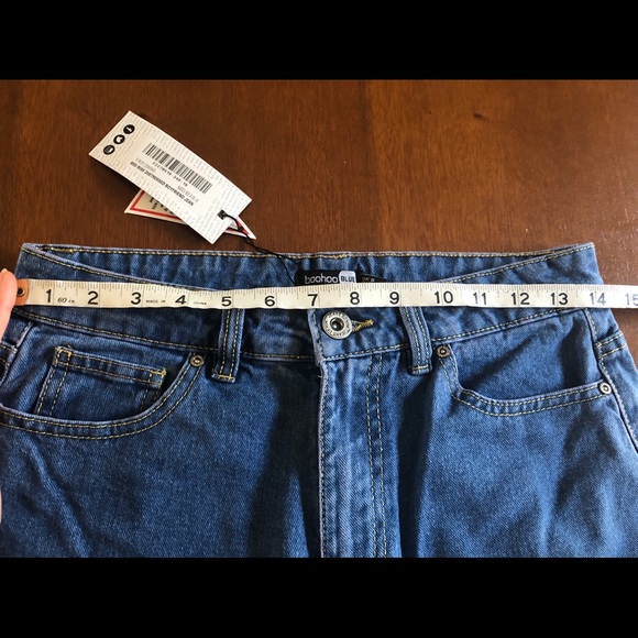 NWT Boohoo Boyfriend Jeans - Picture 5 of 5